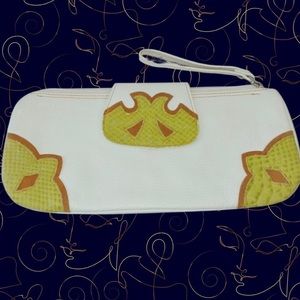 VINTAGE CLAUDIA FIRENZE Large White Reptile Leather Clutch/Wristlet. Unique!